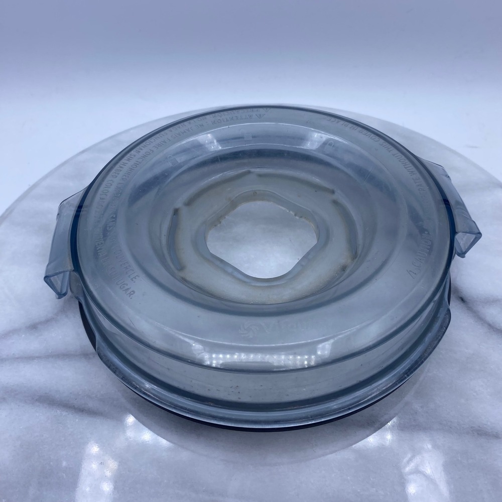 Vitamix Blender Replacement Lid  Part w/ Rubber Seal Locking Tabs Model VMO185A